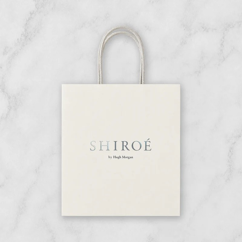 SHIROÉ ロゴ入り手提げ中（紙袋）